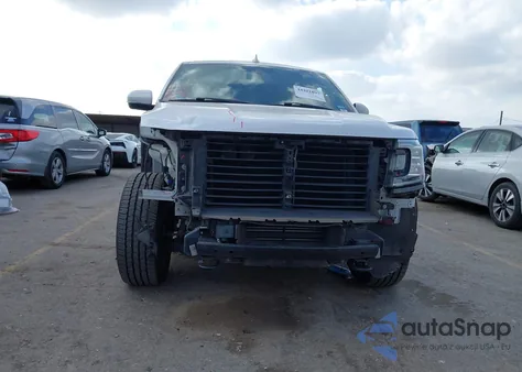 2018 Ford Expedition Limited z USA, uszkodzony, nr VIN 1FMJU2ATXJEA45881